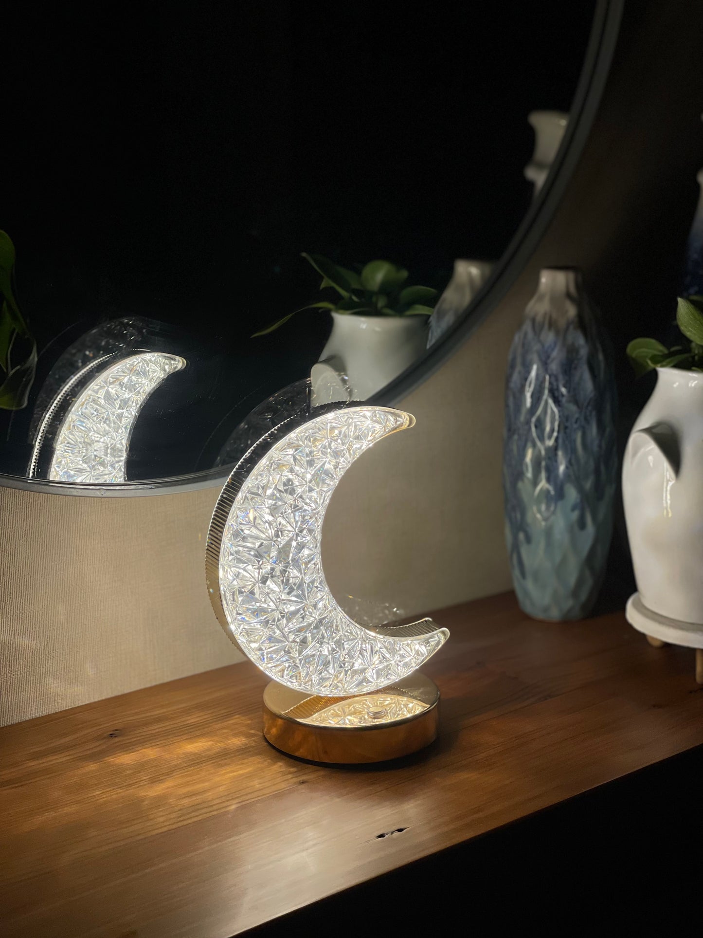 Lámpara touch LED media luna