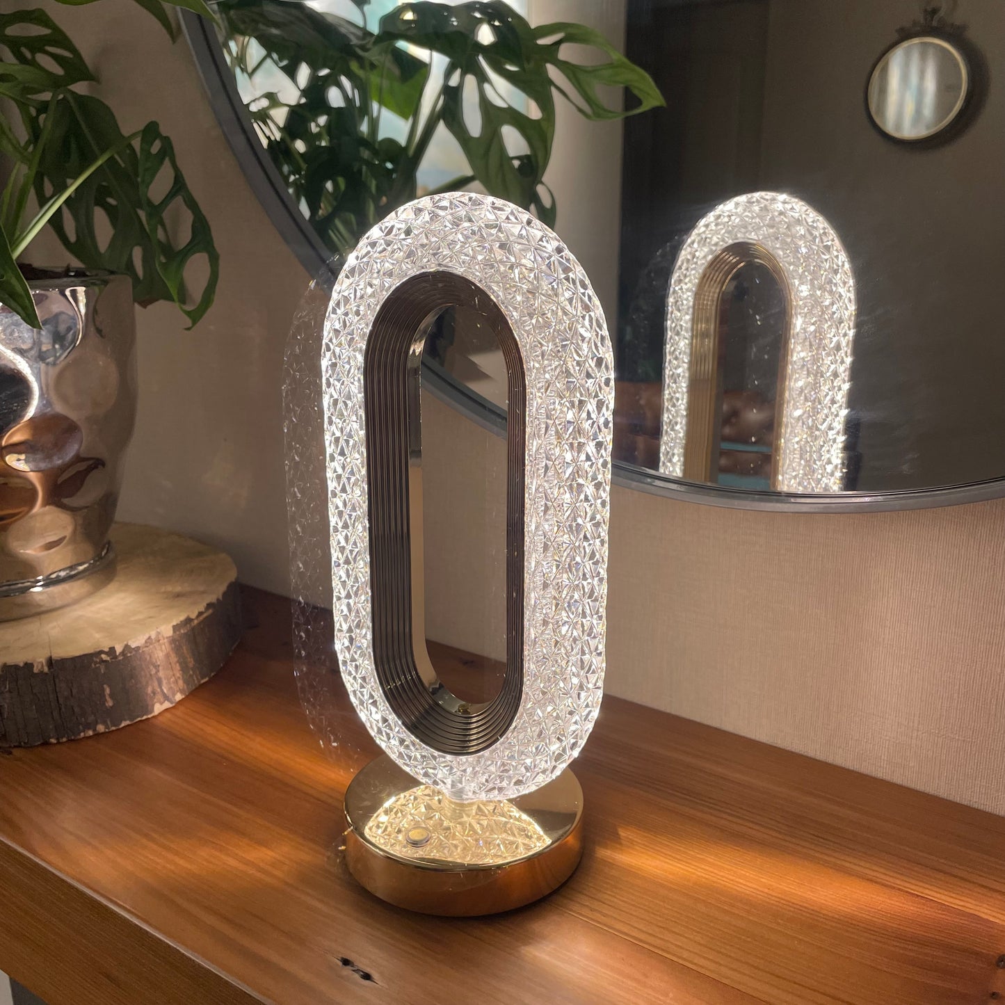Lámpara touch LED ovalada