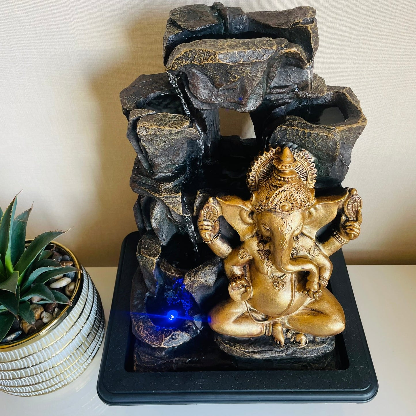 Fuente de agua Ganesha tamaño L